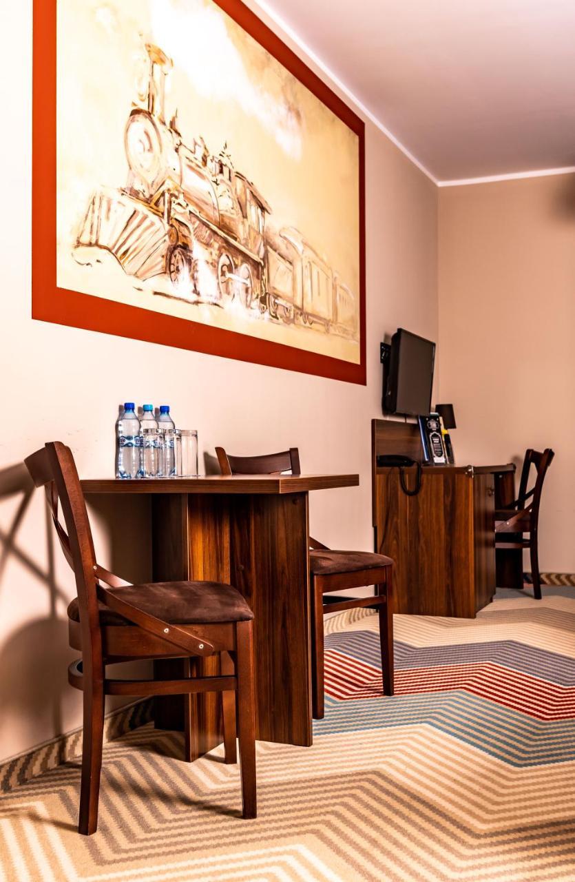 Hotel Texas - Żory Dış mekan fotoğraf