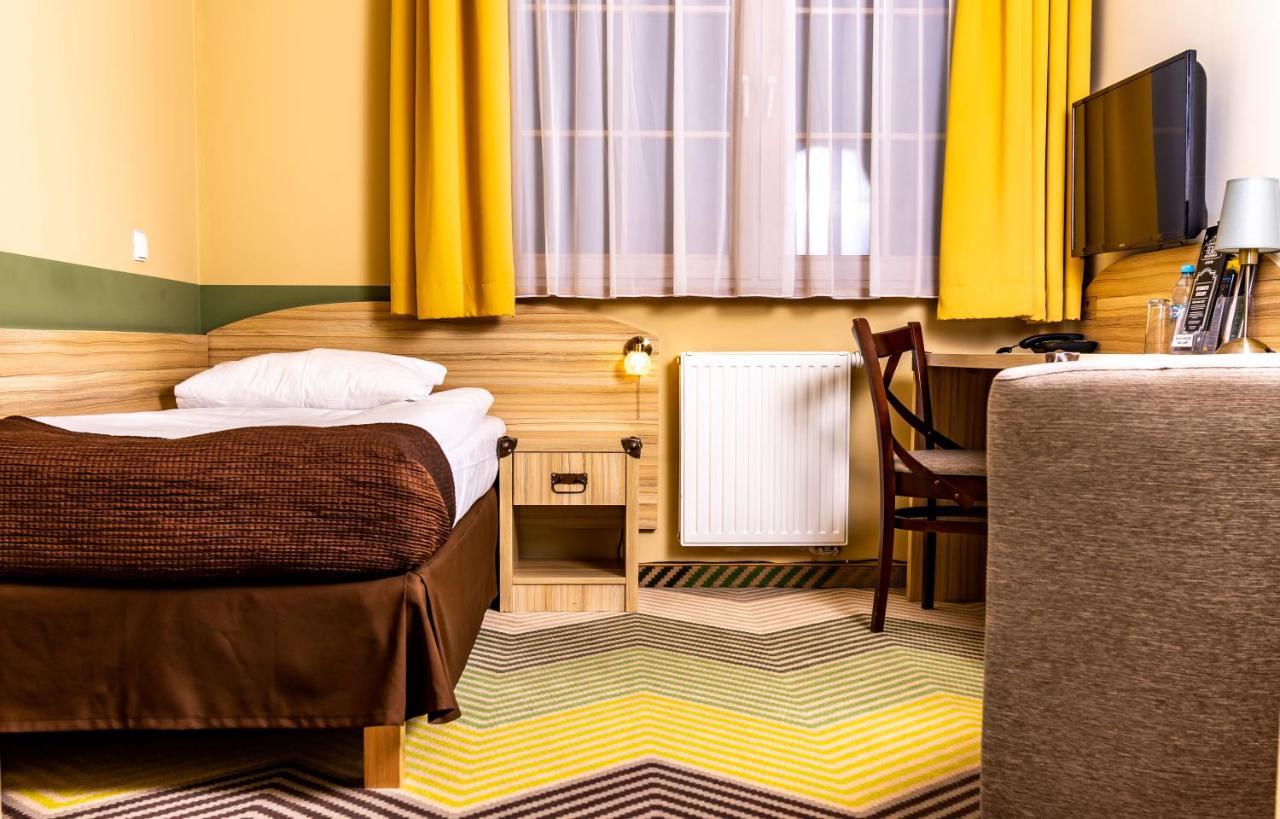 Hotel Texas - Żory Dış mekan fotoğraf